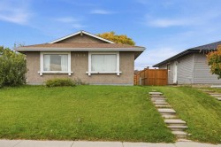 3804 Dover Ridge Drive SE Calgary, AB T2B 2C9