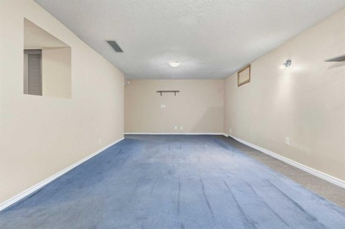 3804 Dover Ridge Drive Se, Calgary, AB 