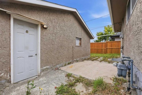3804 Dover Ridge Drive Se, Calgary, AB 