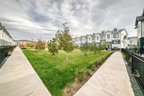 150 Les Jardins Park Se, Calgary, AB 