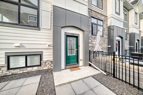 150 Les Jardins Park Se, Calgary, AB 