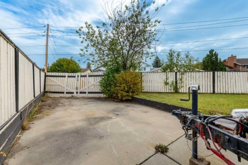 119 Pasadena Green Ne, Calgary, AB 