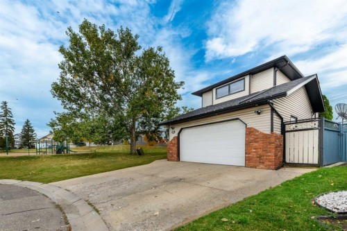 119 Pasadena Green Ne, Calgary, AB 