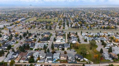 119 Pasadena Green Ne, Calgary, AB 