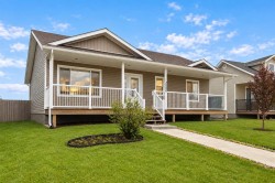 2006 30 Avenue Nanton, AB T0L 1R0
