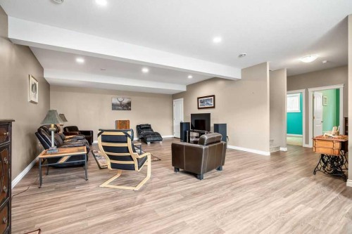 2006 30 Avenue, Nanton, AB 