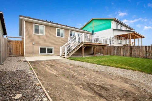 2006 30 Avenue, Nanton, AB 