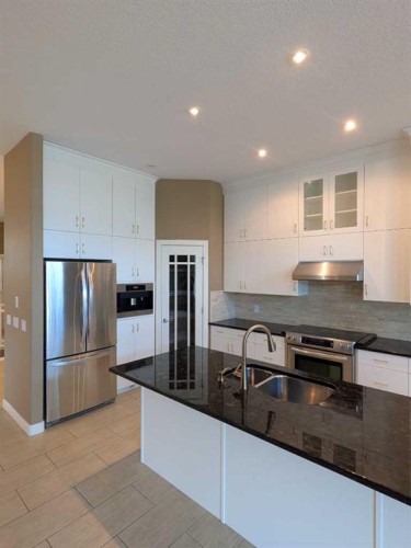 116 Bridle Estates Road Sw, Calgary, AB 
