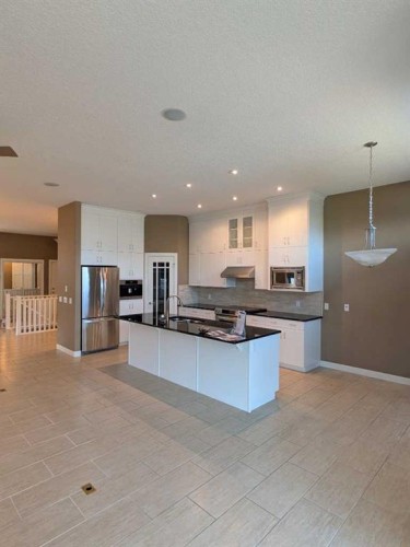 116 Bridle Estates Road Sw, Calgary, AB 