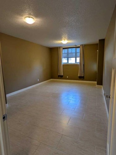 116 Bridle Estates Road Sw, Calgary, AB 