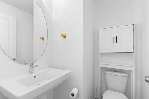 43 Masters Square Se, Calgary, AB 