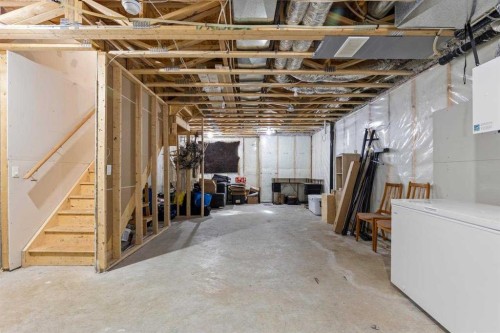 43 Masters Square Se, Calgary, AB 