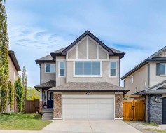 16A Tusslewood Drive NW Calgary, AB T3L 0B1