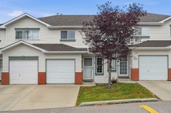 58 Country Hills Villas NW Calgary, AB T3K 4S8