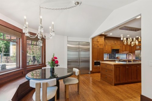 2703 Carleton Street Sw, Calgary, AB 