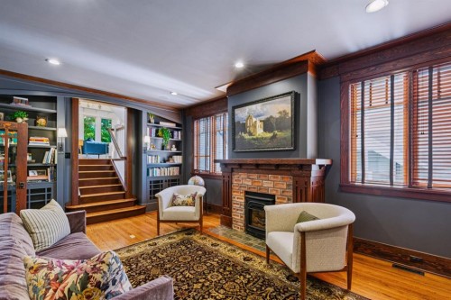 2703 Carleton Street Sw, Calgary, AB 