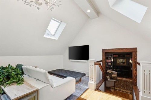 2703 Carleton Street Sw, Calgary, AB 