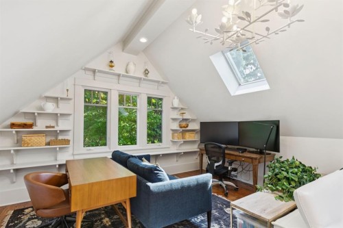 2703 Carleton Street Sw, Calgary, AB 