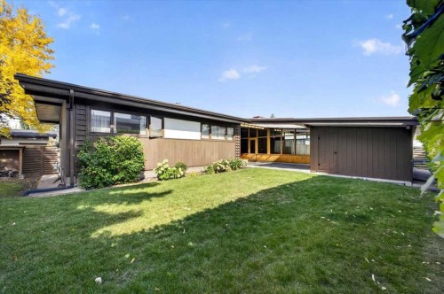 5007 14A Street Sw, Calgary, AB 