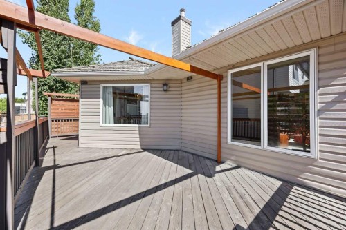 315 Rocky Ridge Bay Nw, Calgary, AB 