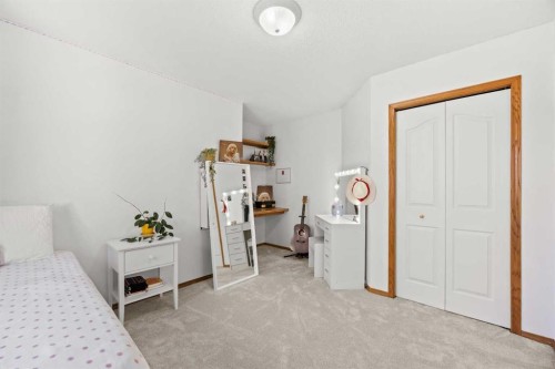 315 Rocky Ridge Bay Nw, Calgary, AB 