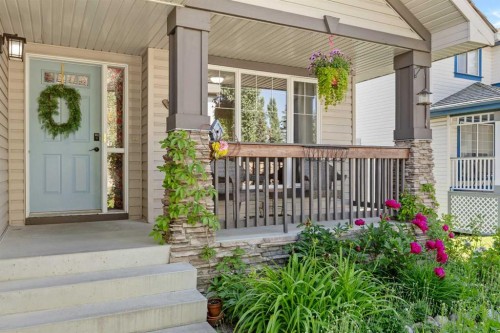 315 Rocky Ridge Bay Nw, Calgary, AB 
