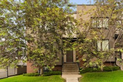 2920 15 Street SW Calgary, AB T2R 6R3