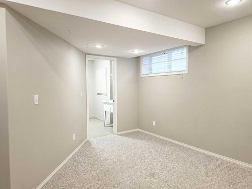 926 Ramage Crescent, Red Deer, AB 