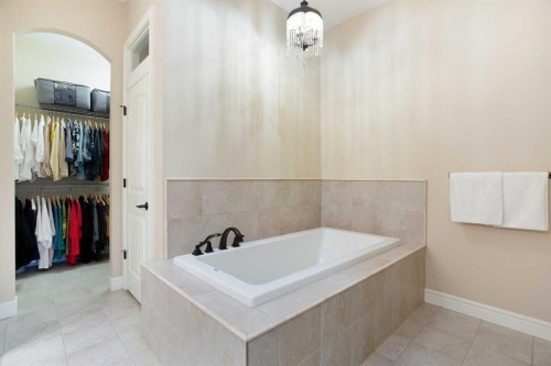 23 Cranbrook Way Se, Calgary, AB 