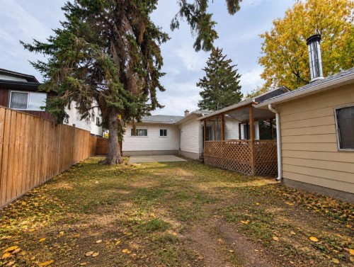 8119 34 Avenue Nw, Calgary, AB 