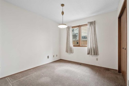 316 Parkview Crescent Se, Calgary, AB 