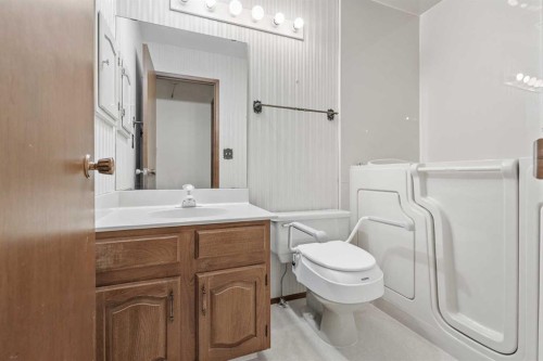316 Parkview Crescent Se, Calgary, AB 