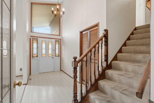 316 Parkview Crescent Se, Calgary, AB 