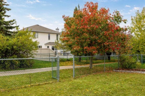 296 Hidden Ranch Circle Nw, Calgary, AB 