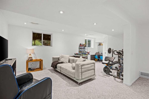 296 Hidden Ranch Circle Nw, Calgary, AB 