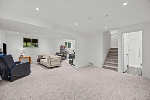 296 Hidden Ranch Circle Nw, Calgary, AB 