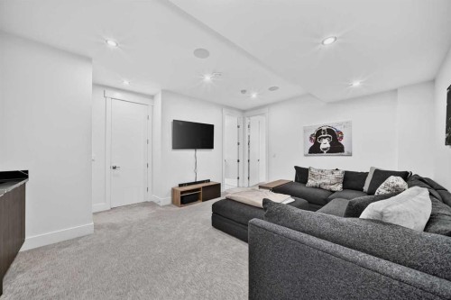 1-940 38 Street Sw, Calgary, AB 