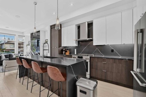1-940 38 Street Sw, Calgary, AB 