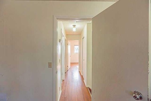 136 Castleridge Drive Ne, Calgary, AB 