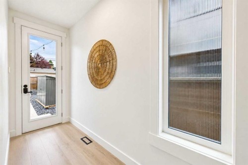 406 33 Avenue Nw, Calgary, AB 