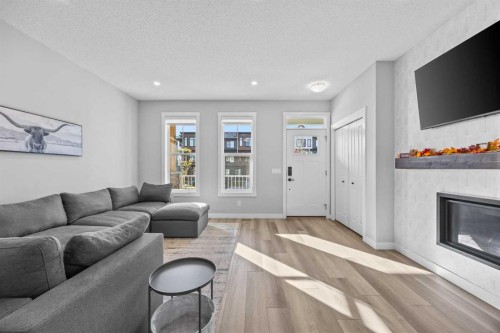236 Rowmont Boulevard Nw, Calgary, AB 