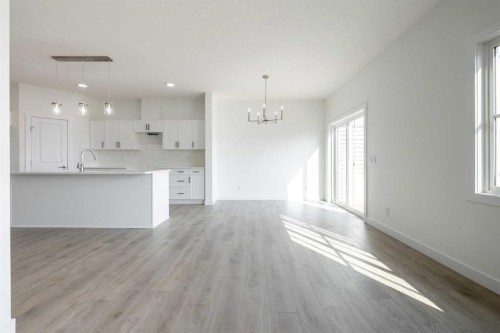 27 Nova Road, Cochrane, AB 