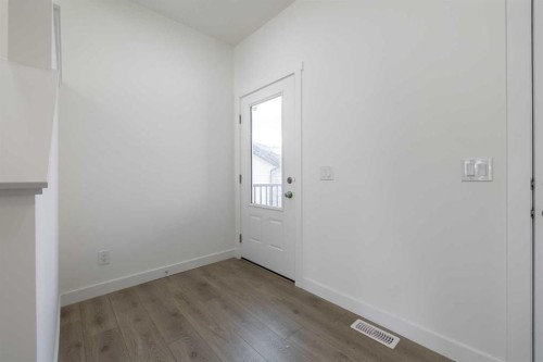 27 Nova Road, Cochrane, AB 