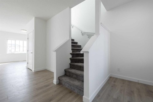 27 Nova Road, Cochrane, AB 
