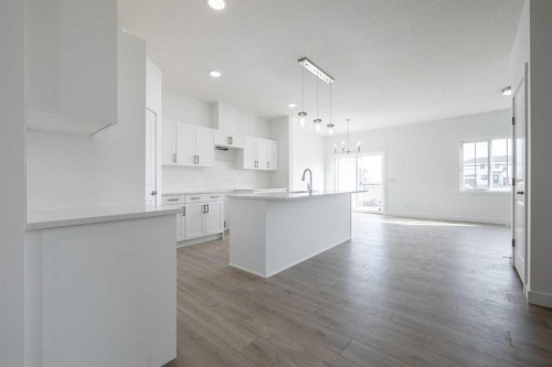 27 Nova Road, Cochrane, AB 