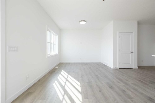 27 Nova Road, Cochrane, AB 