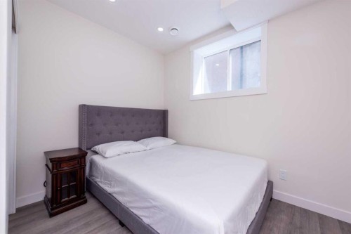 35 Aspen Stone Way Sw, Calgary, AB 
