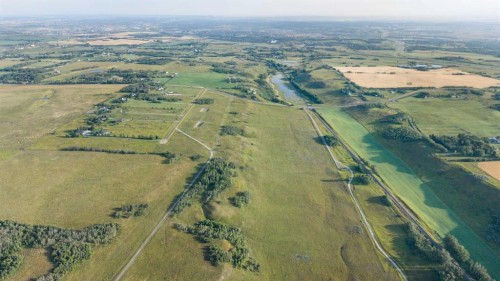 274 Avenue, De Winton, AB 