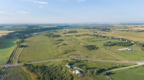 274 Avenue, De Winton, AB 