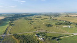 274 Avenue  De Winton, AB T1S 5L9